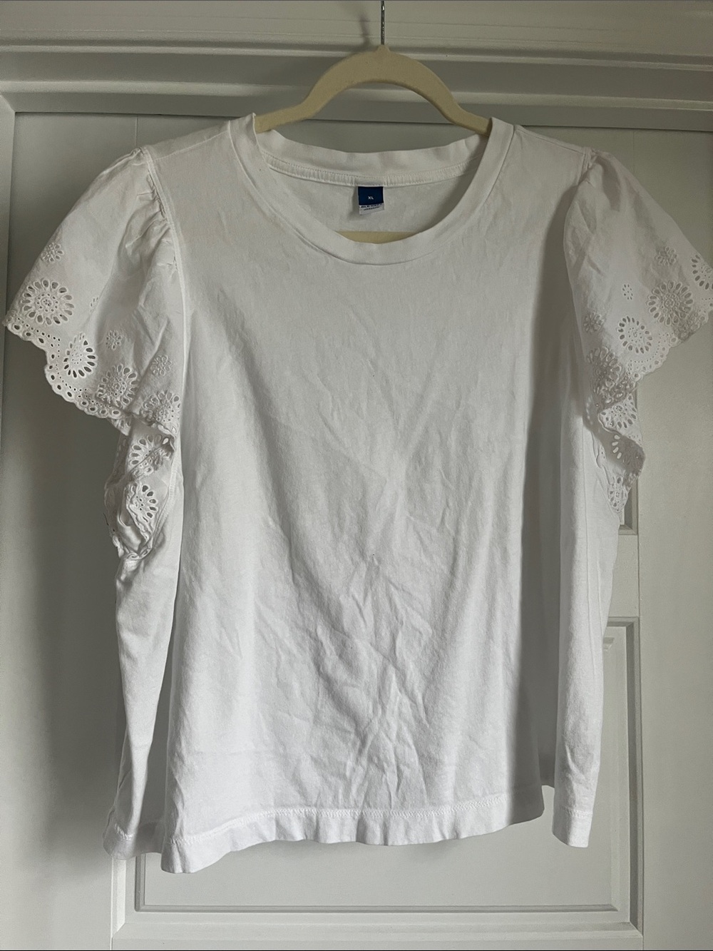 Old Navy White Eyelet Flutter Sleeve Tee
